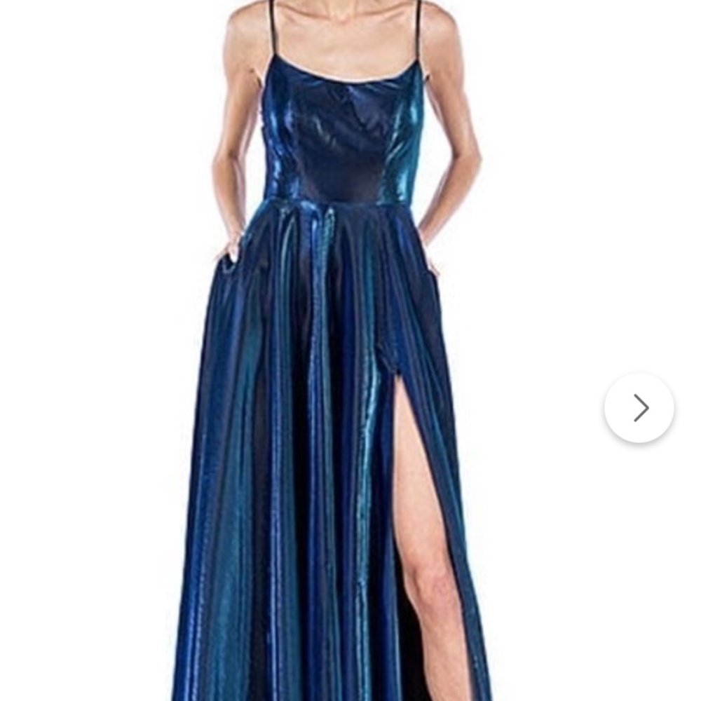 B. Smart Sleeveless A-Line blue winter dress